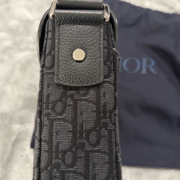 Dior - Picture 4 of 8